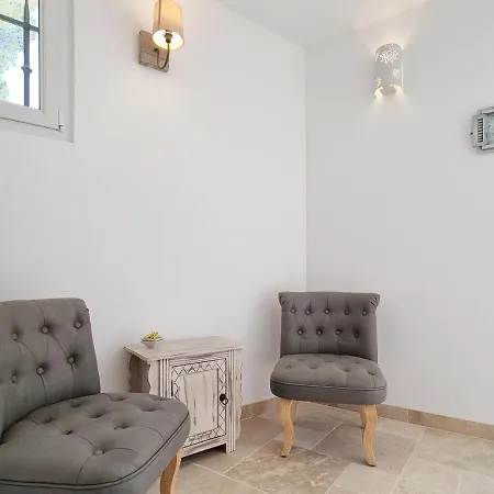 Cosy En Provence - Piscine Chauffee De Mai A Septembre B&B