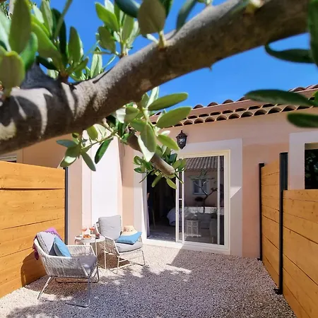 Cosy En Provence - Piscine Chauffee De Mai A Septembre 住宿加早餐酒店 *